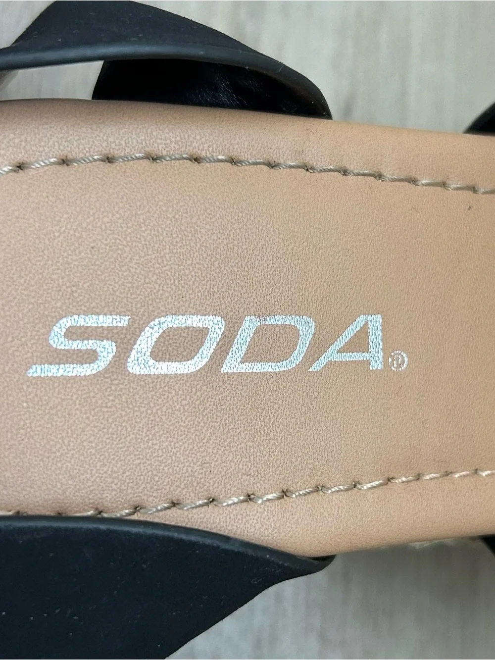SODA Women's Black Strappy Buckle Espadrille Platform Sandals Size 6.5M